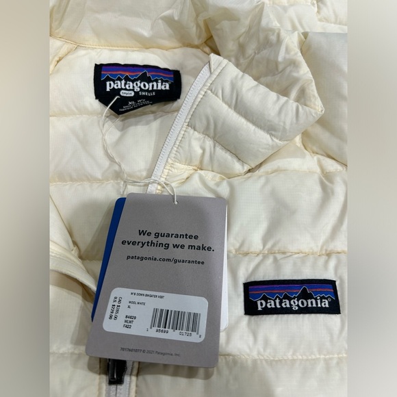 Patagonia Women's XL Down Sweater Vest Puffer Puff Wool White NWT Puffy - Picture 5 of 7